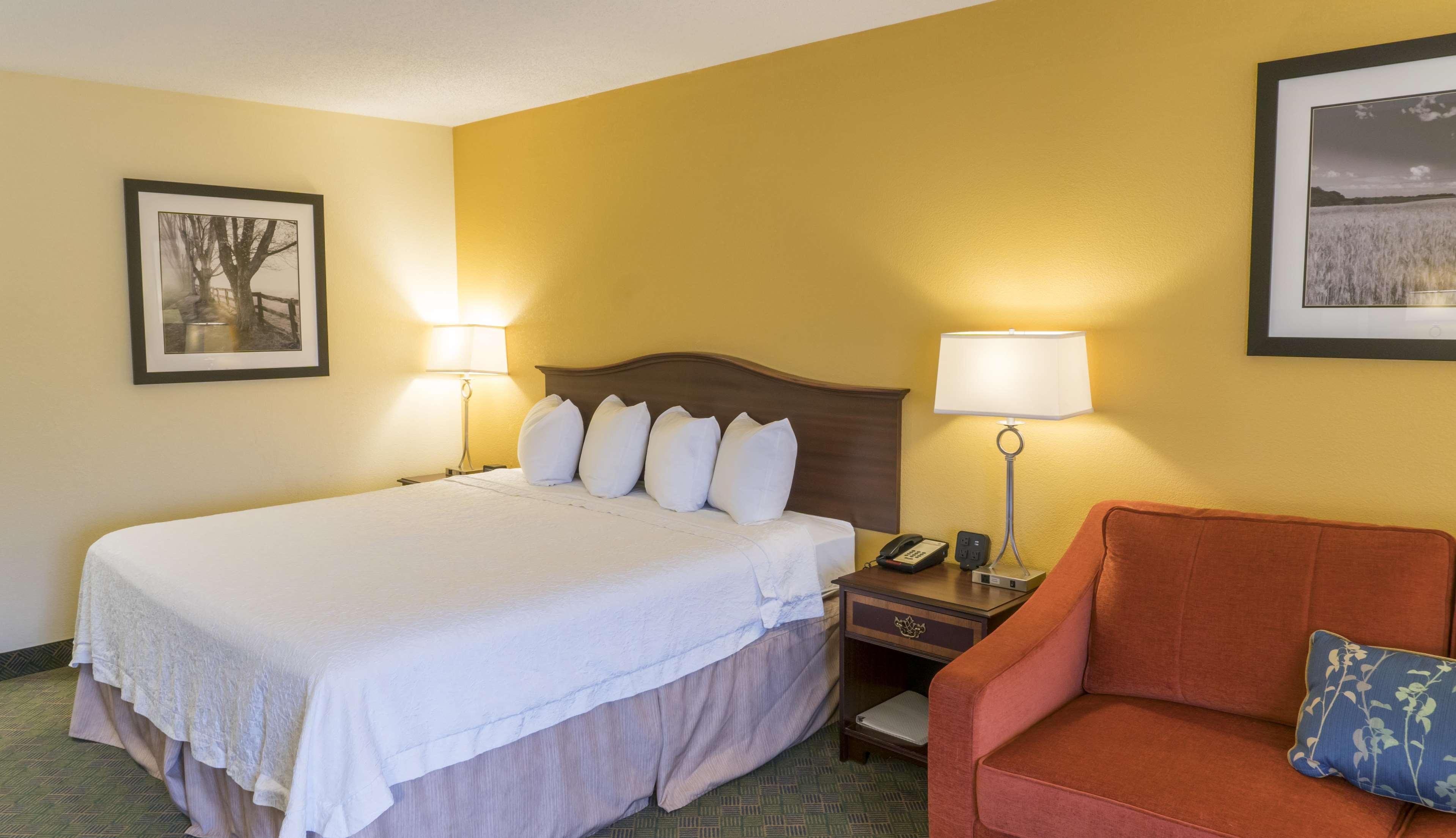 Hampton Inn New Philadelphia Ngoại thất bức ảnh