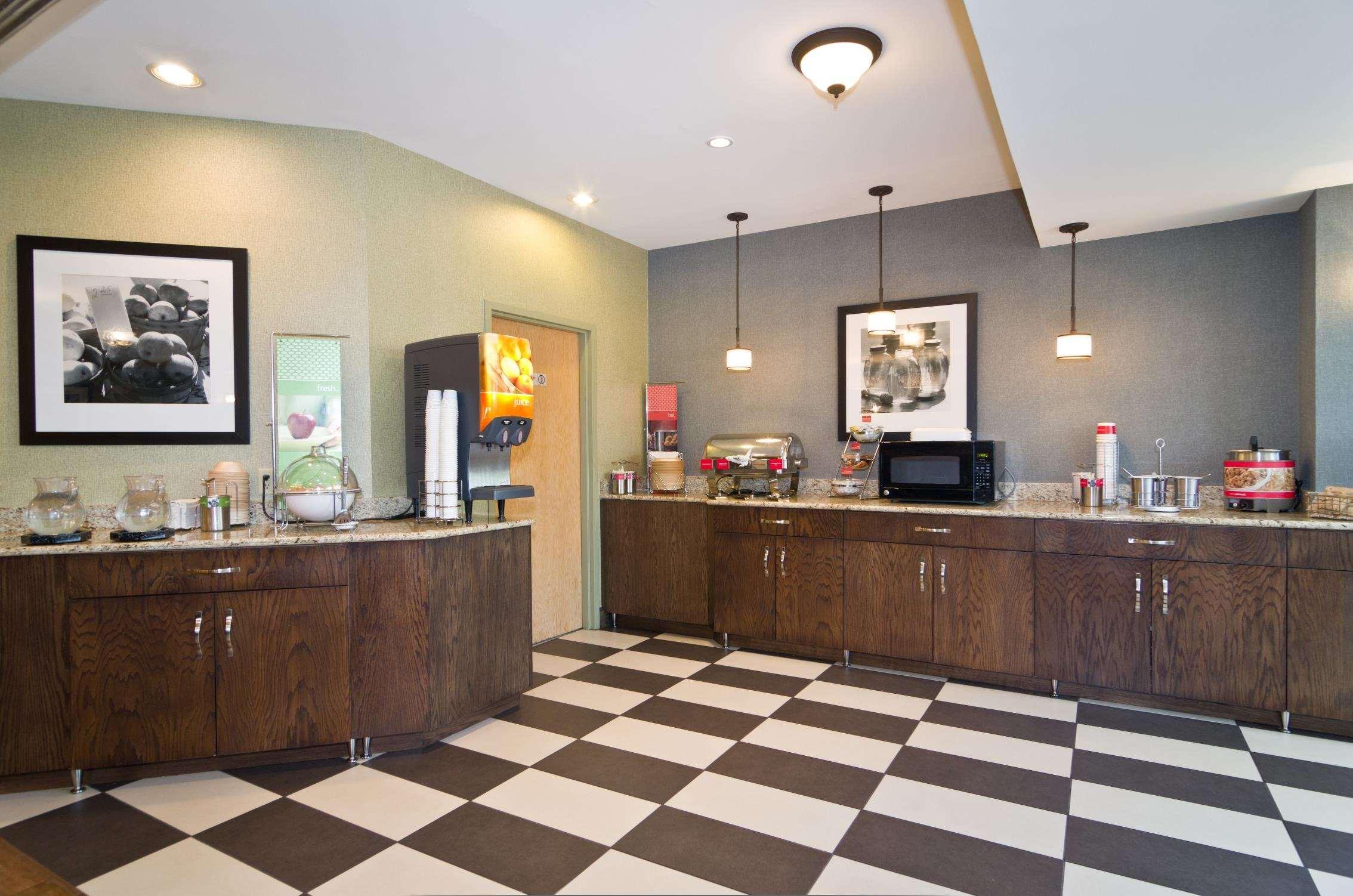 Hampton Inn New Philadelphia Ngoại thất bức ảnh
