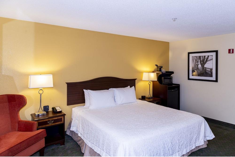 Hampton Inn New Philadelphia Ngoại thất bức ảnh