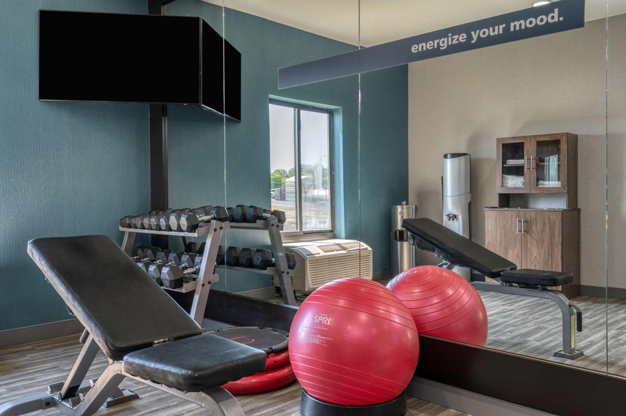 Hampton Inn New Philadelphia Ngoại thất bức ảnh