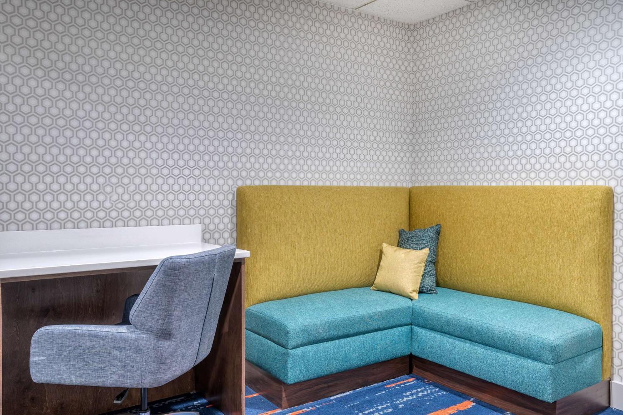 Hampton Inn New Philadelphia Ngoại thất bức ảnh