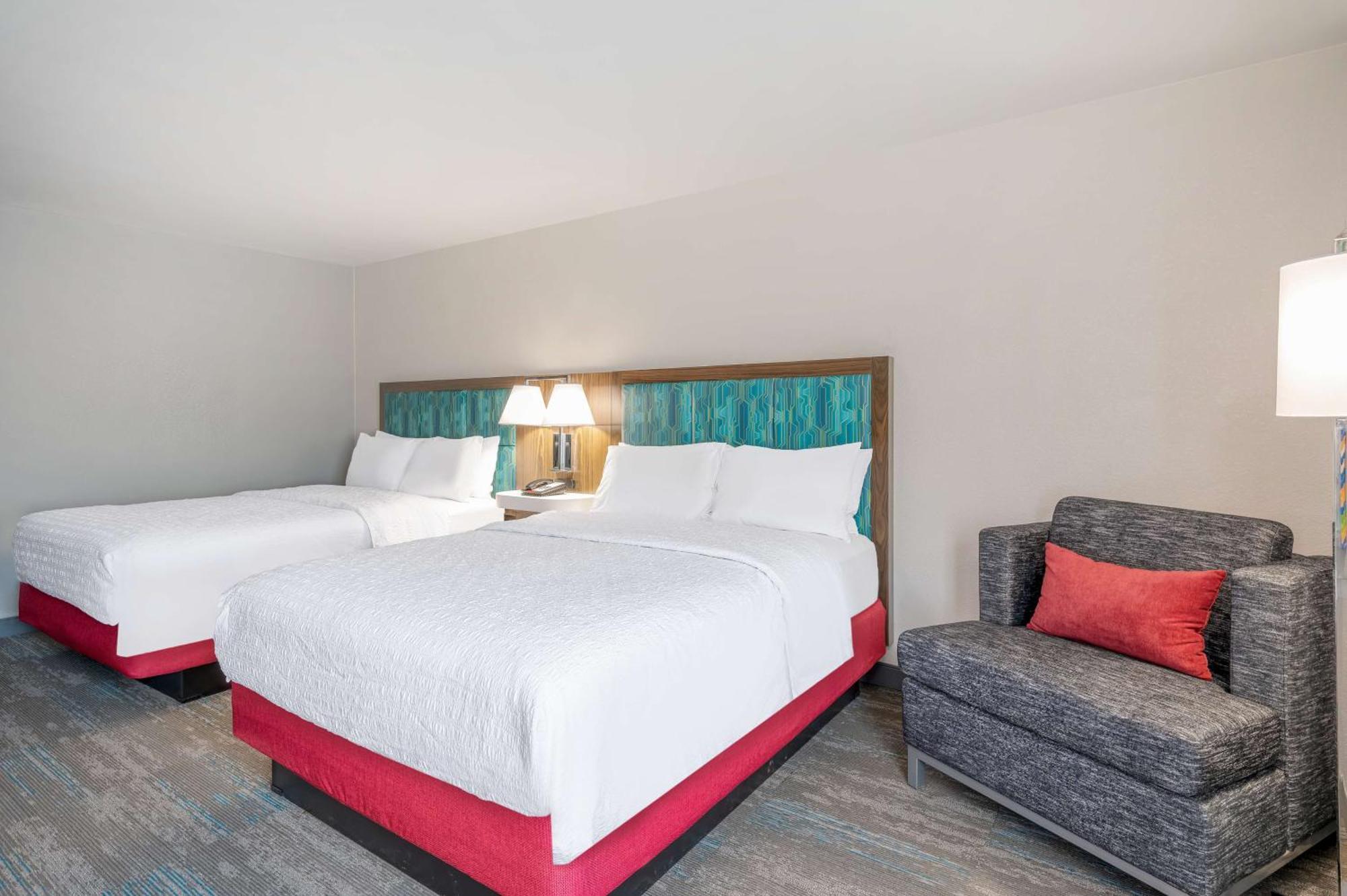 Hampton Inn New Philadelphia Ngoại thất bức ảnh