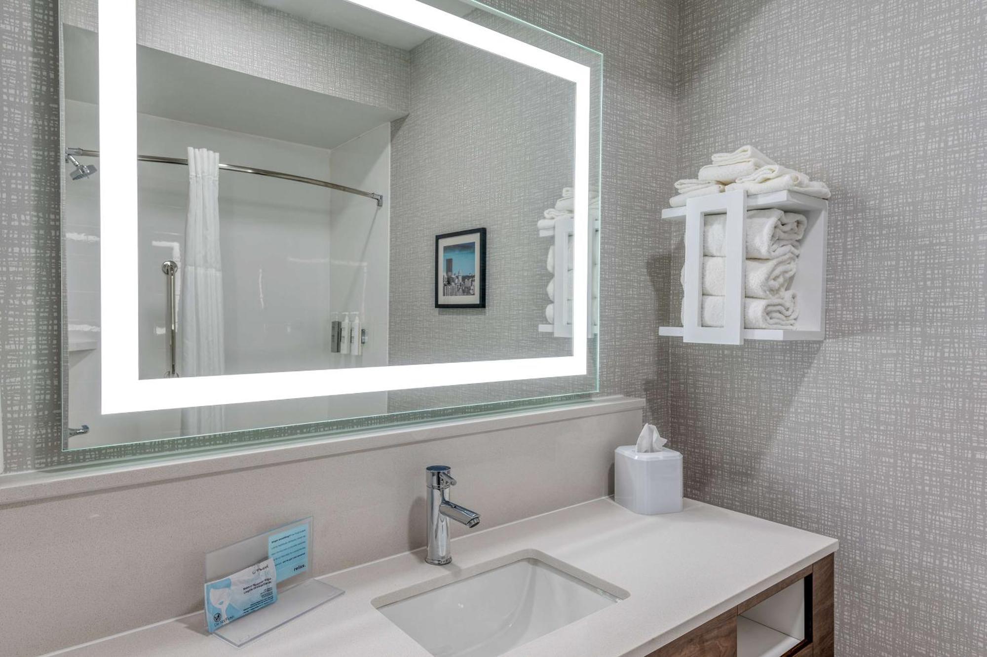 Hampton Inn New Philadelphia Ngoại thất bức ảnh
